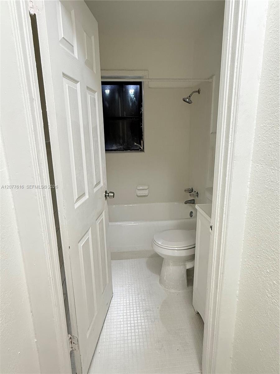 183 Silver Beach Road Riviera Beach, FL 33403 - Photo 3 of 11 Gallery Image 3