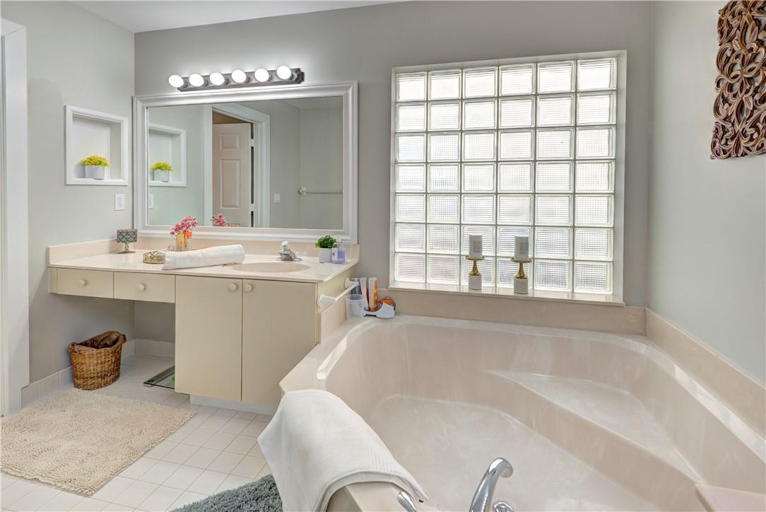 10898 Crescendo Circle Boca Raton, FL 33498 - Photo 14 of 38 Photo 14
