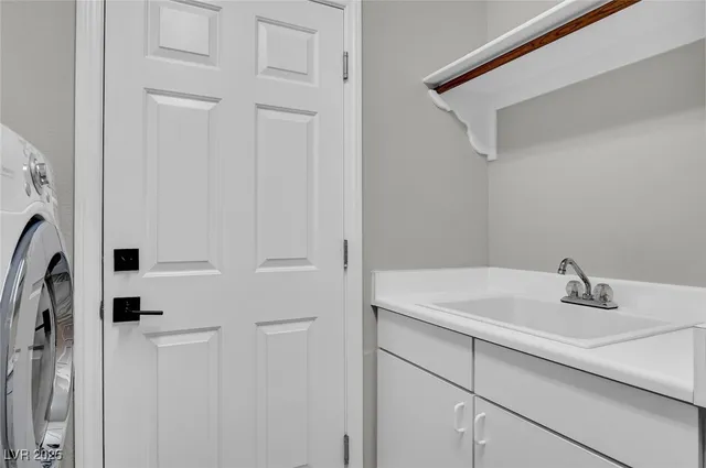 $5,995 | 9704 Cameo Rose Lane, Las Vegas, NV 89134