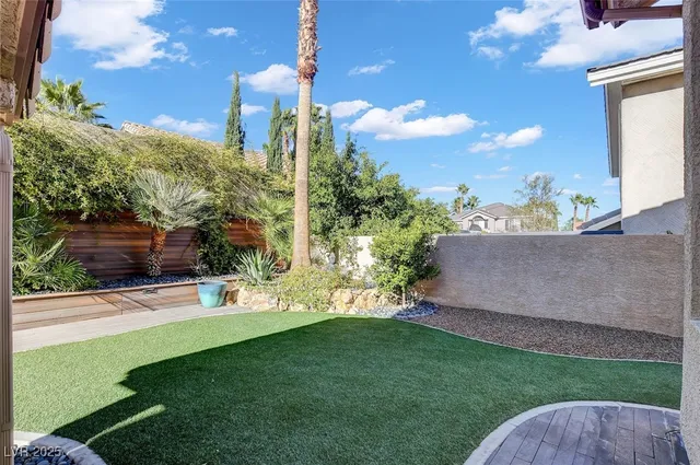 $5,995 | 9704 Cameo Rose Lane, Las Vegas, NV 89134