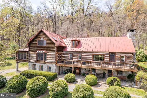 $1,050,000 | 1460 Pitcock Lane, Winchester, VA 22602