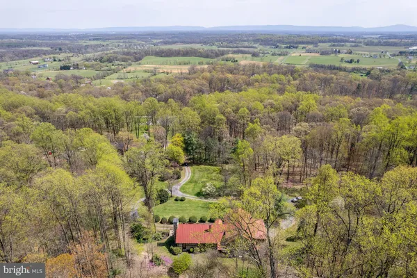 $1,050,000 | 1460 Pitcock Lane, Winchester, VA 22602