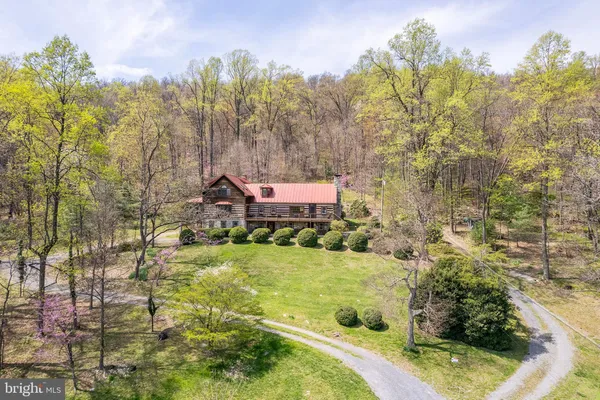 $1,050,000 | 1460 Pitcock Lane, Winchester, VA 22602