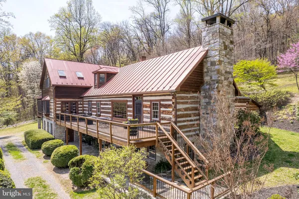 $1,050,000 | 1460 Pitcock Lane, Winchester, VA 22602