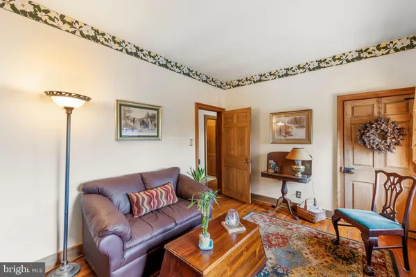 $1,050,000 | 1460 Pitcock Lane, Winchester, VA 22602