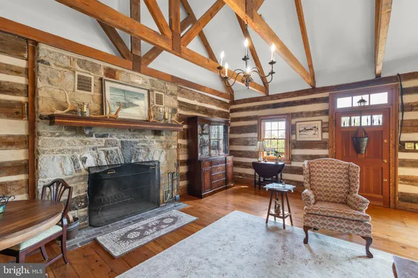 $1,050,000 | 1460 Pitcock Lane, Winchester, VA 22602