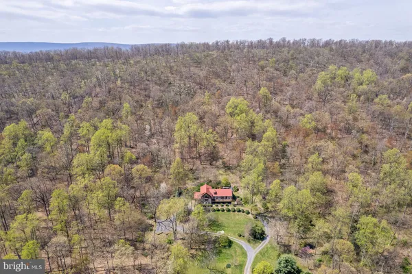 $1,050,000 | 1460 Pitcock Lane, Winchester, VA 22602