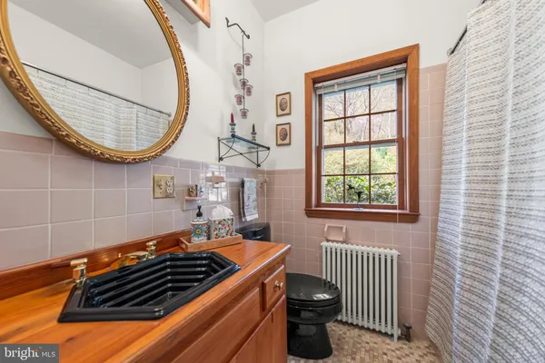 $1,050,000 | 1460 Pitcock Lane, Winchester, VA 22602