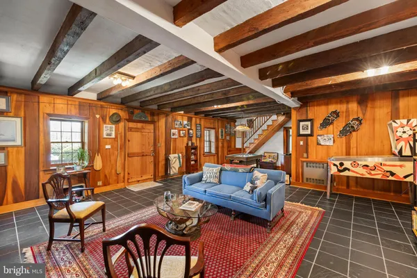 $1,050,000 | 1460 Pitcock Lane, Winchester, VA 22602