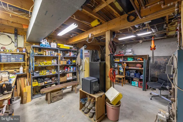 $1,050,000 | 1460 Pitcock Lane, Winchester, VA 22602