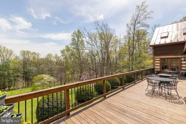 $1,050,000 | 1460 Pitcock Lane, Winchester, VA 22602