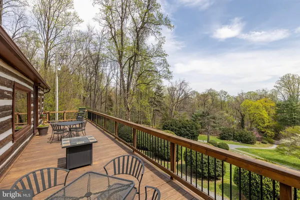 $1,050,000 | 1460 Pitcock Lane, Winchester, VA 22602