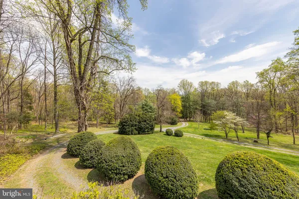 $1,050,000 | 1460 Pitcock Lane, Winchester, VA 22602