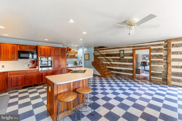 $1,050,000 | 1460 Pitcock Lane, Winchester, VA 22602