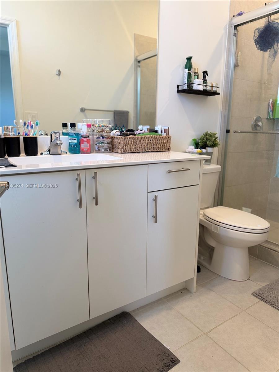 1756 Southeast 26th Avenue Homestead, FL 33035 - Photo 11 of 17