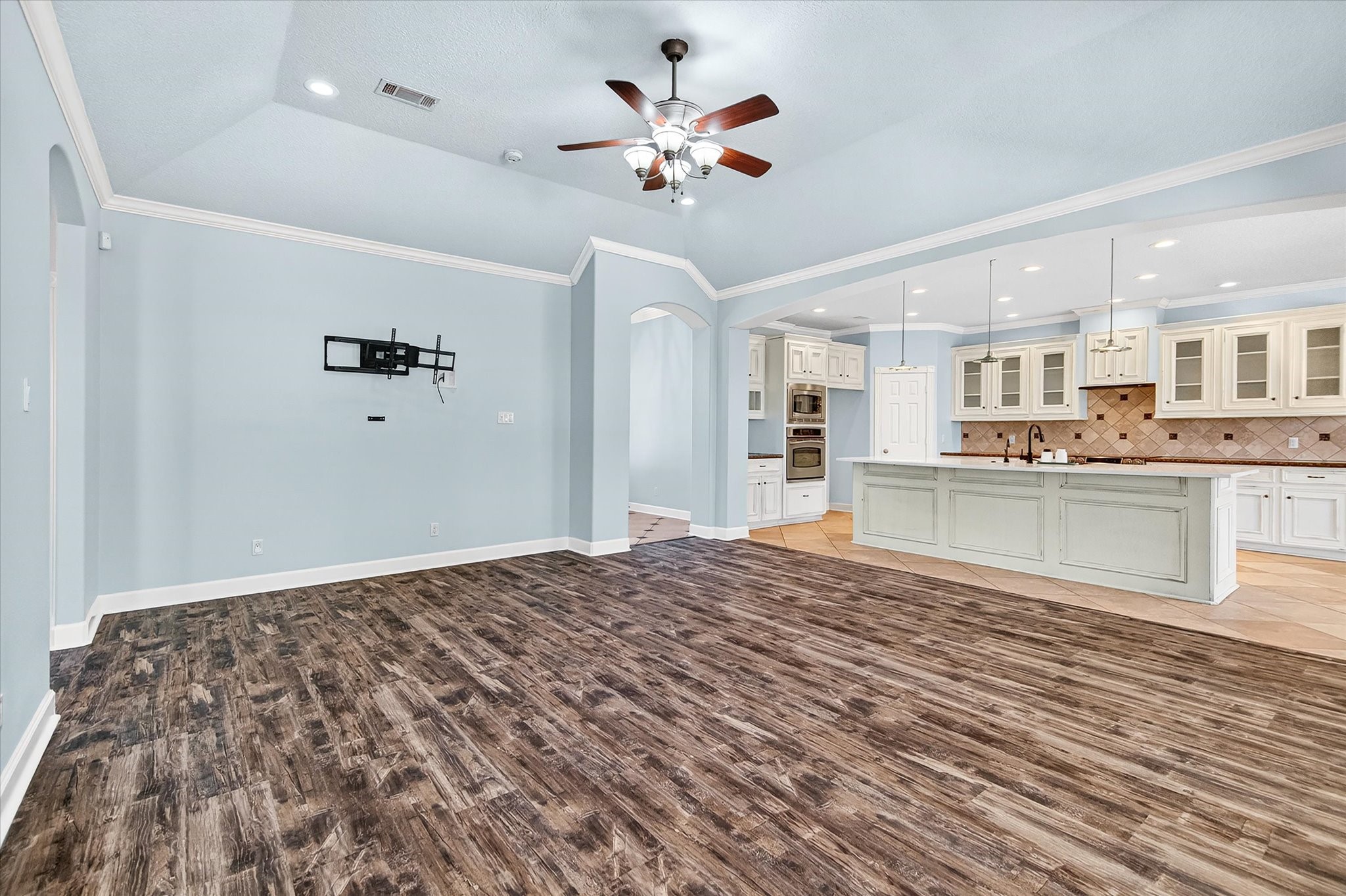 226 Quail Ridge Lane Dickinson, TX 77539 - Photo 12 of 50