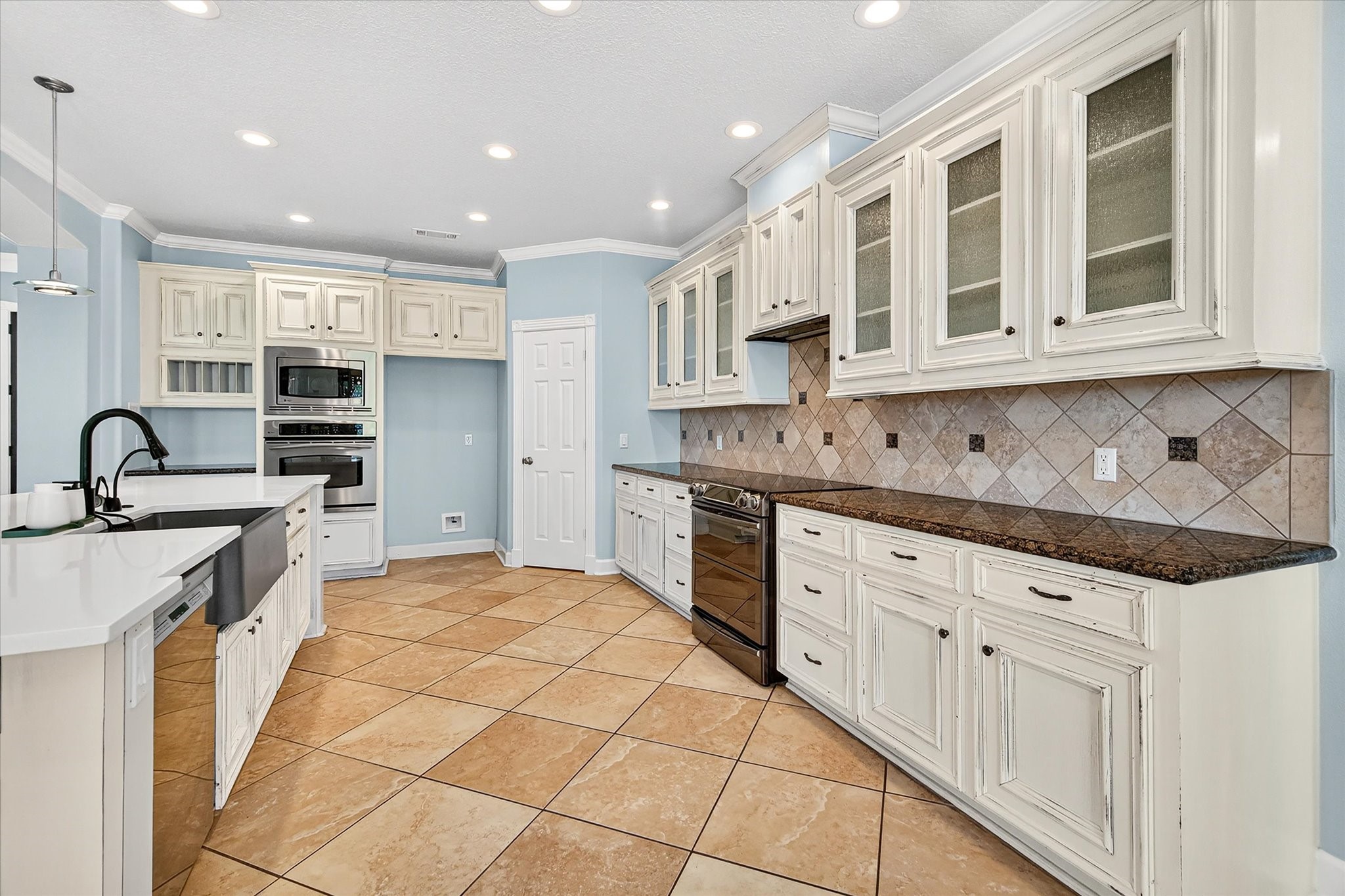 226 Quail Ridge Lane Dickinson, TX 77539 - Photo 15 of 50