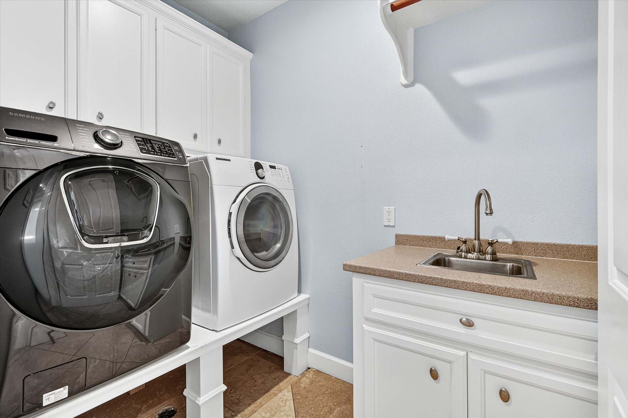 226 Quail Ridge Lane Dickinson, TX 77539 - Photo 32 of 50