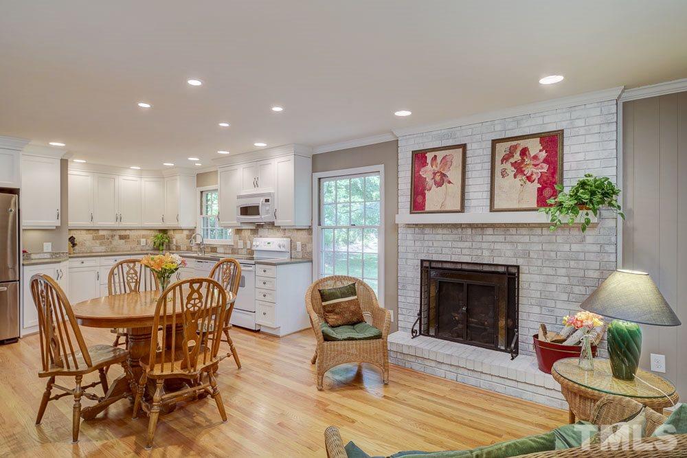 1701 Fountain Ridge Road Chapel Hill, NC 27517 - Photo 13 of 25