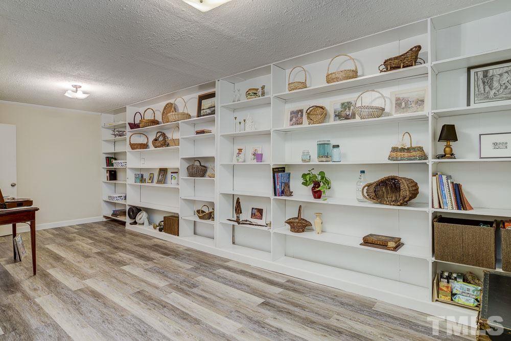 1701 Fountain Ridge Road Chapel Hill, NC 27517 - Photo 20 of 25