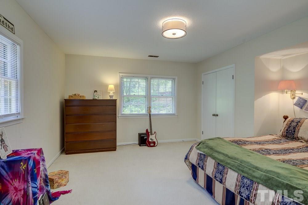 1701 Fountain Ridge Road Chapel Hill, NC 27517 - Photo 22 of 25