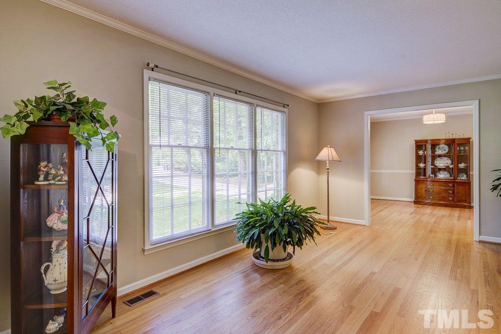 1701 Fountain Ridge Road Chapel Hill, NC 27517 - Photo 5 of 25