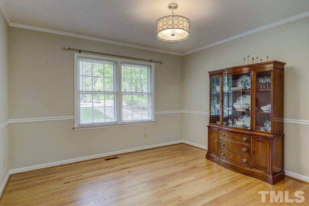 1701 Fountain Ridge Road Chapel Hill, NC 27517 - Photo 6 of 25