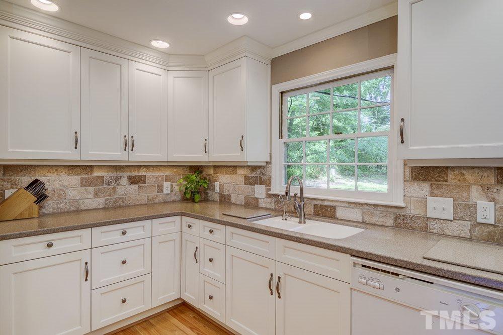 1701 Fountain Ridge Road Chapel Hill, NC 27517 - Photo 10 of 25