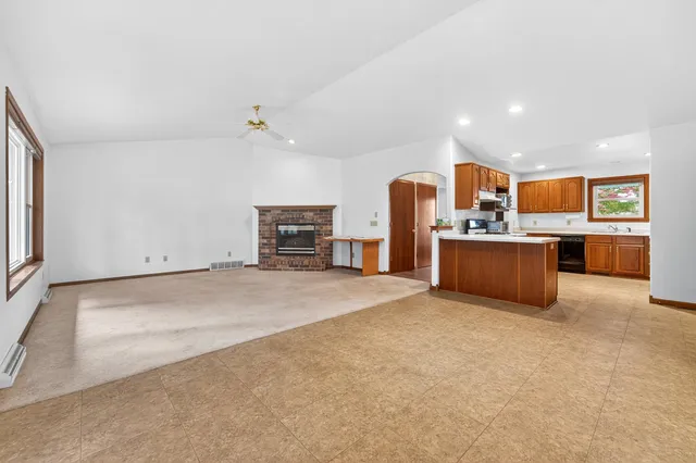 $410,000 | 2918 North Appleton Street, Appleton, WI 54911