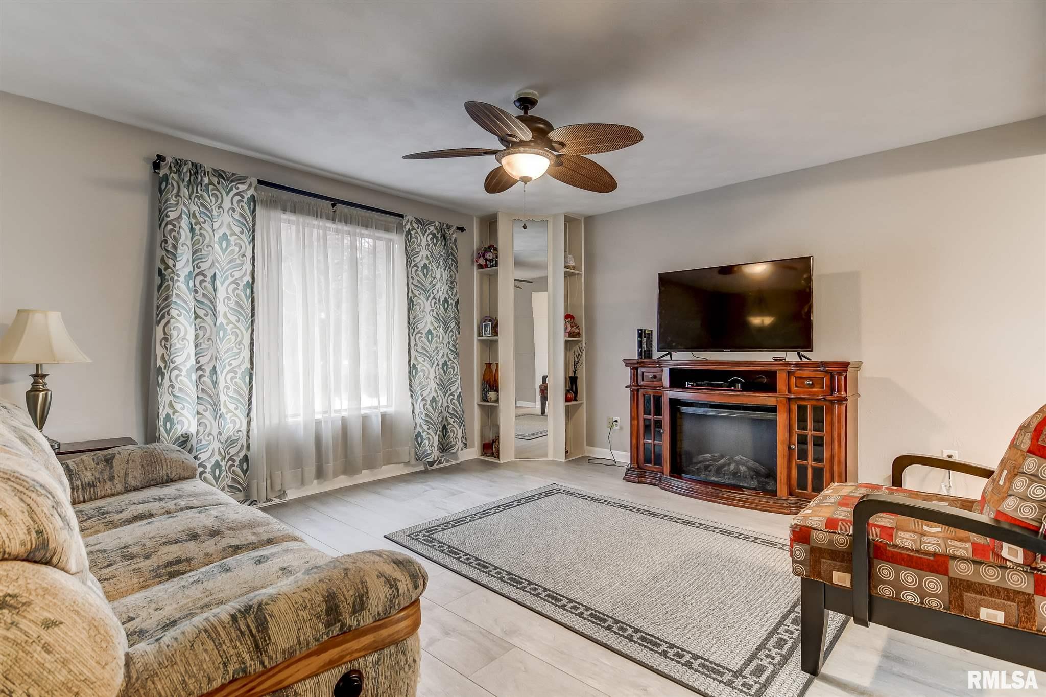 86 Crusaders Road Springfield, IL 62704 - Photo 12 of 41