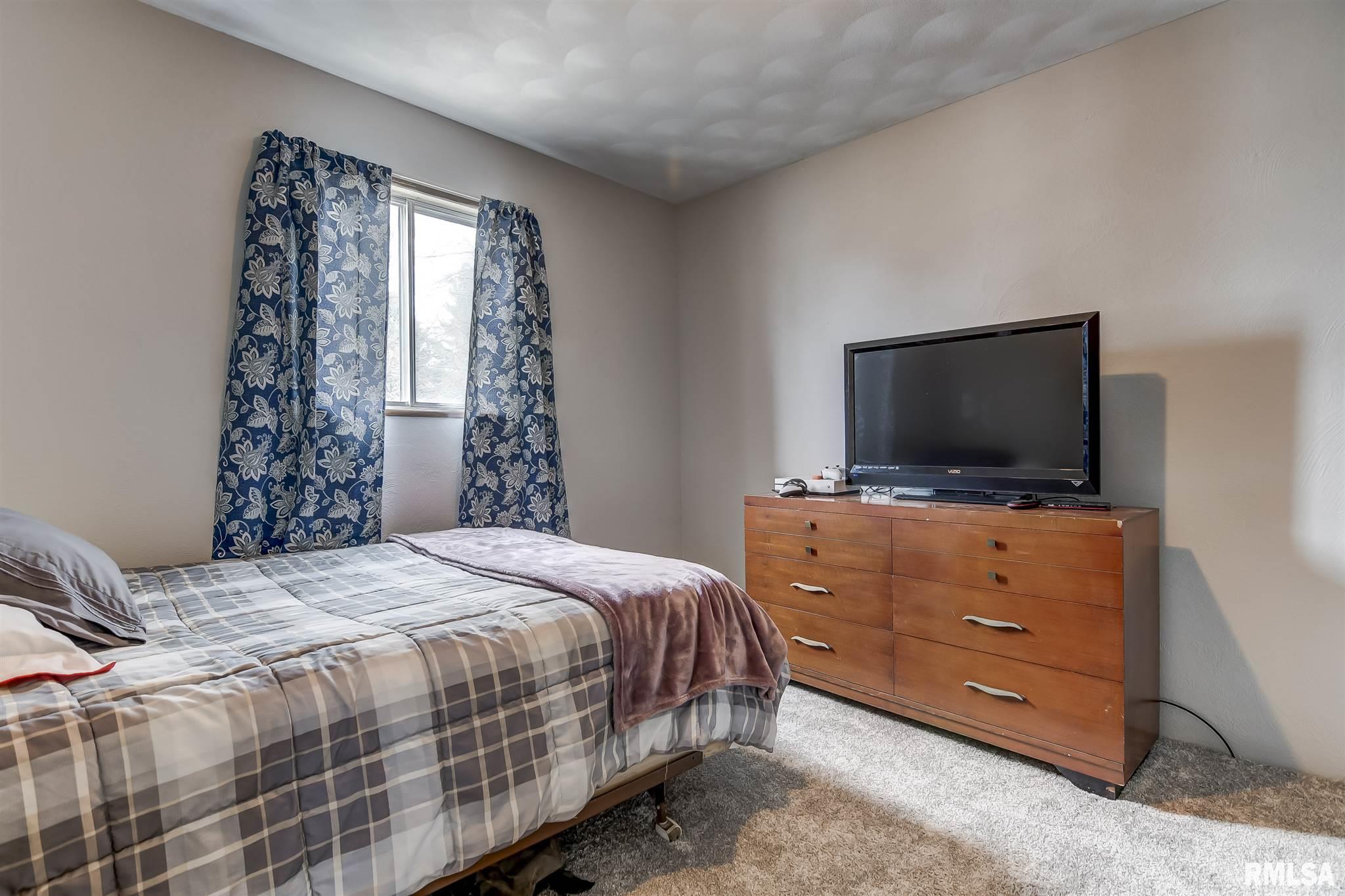 86 Crusaders Road Springfield, IL 62704 - Photo 31 of 41