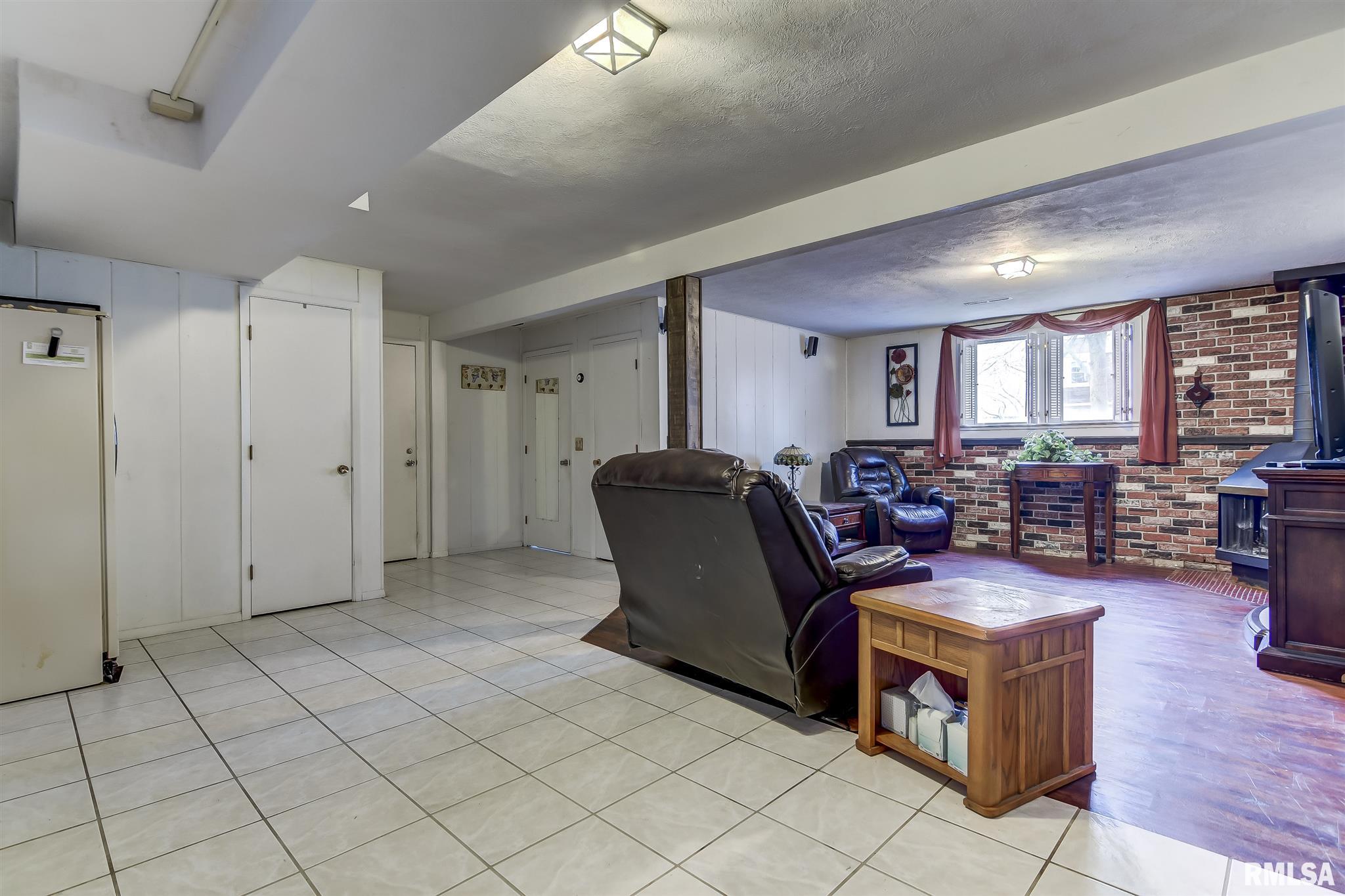 86 Crusaders Road Springfield, IL 62704 - Photo 38 of 41