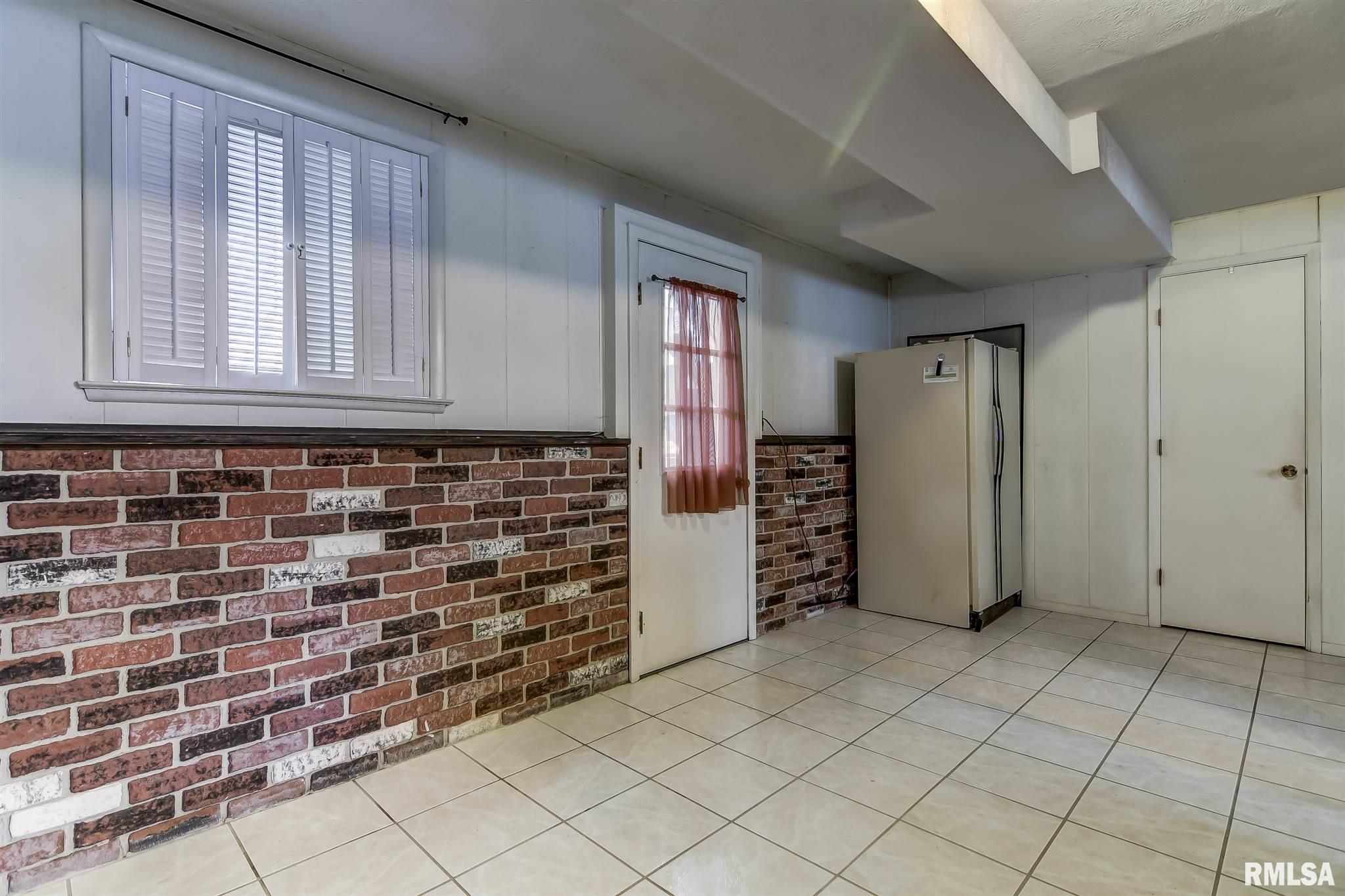 86 Crusaders Road Springfield, IL 62704 - Photo 39 of 41