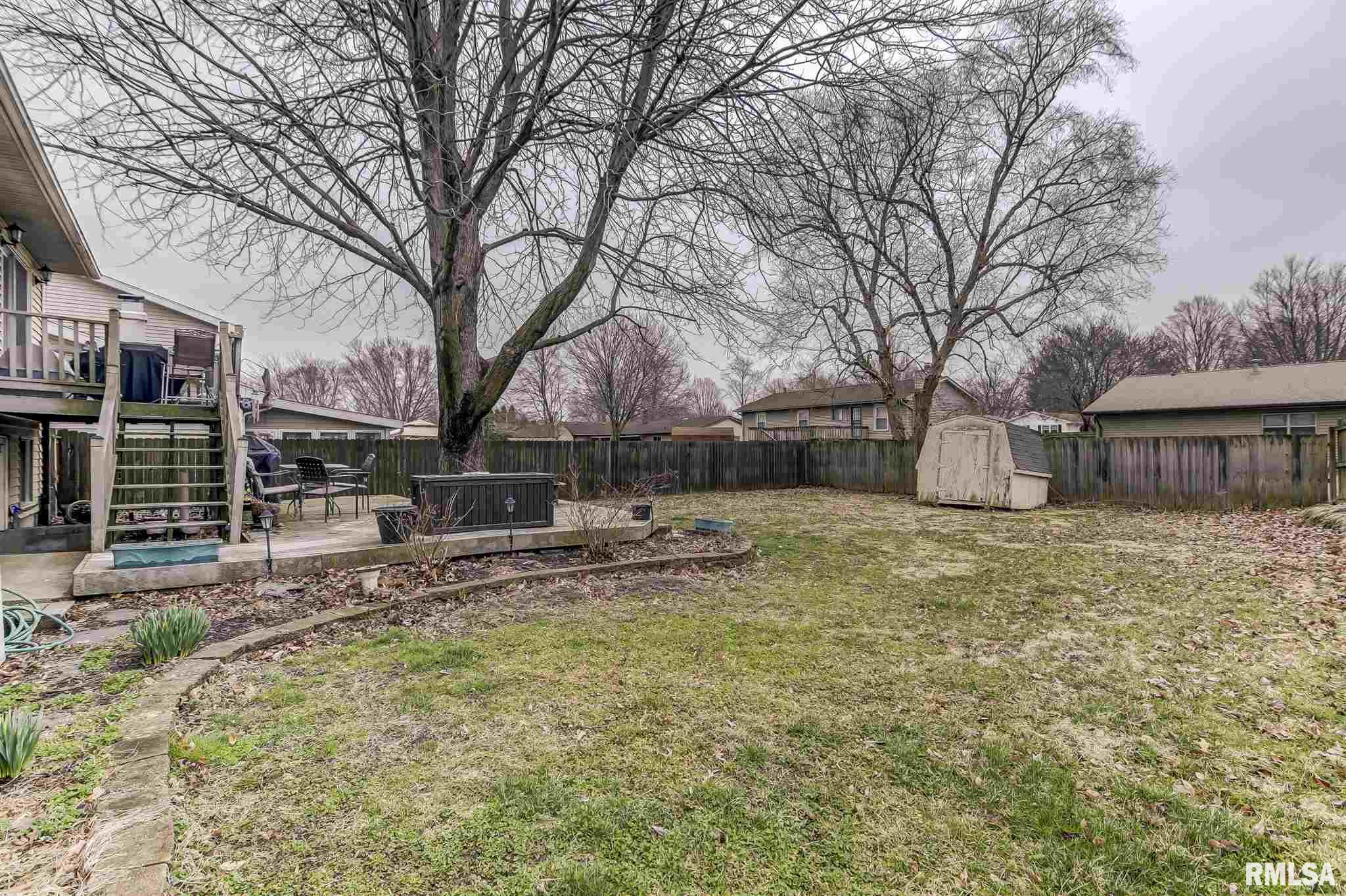 86 Crusaders Road Springfield, IL 62704 - Photo 8 of 41