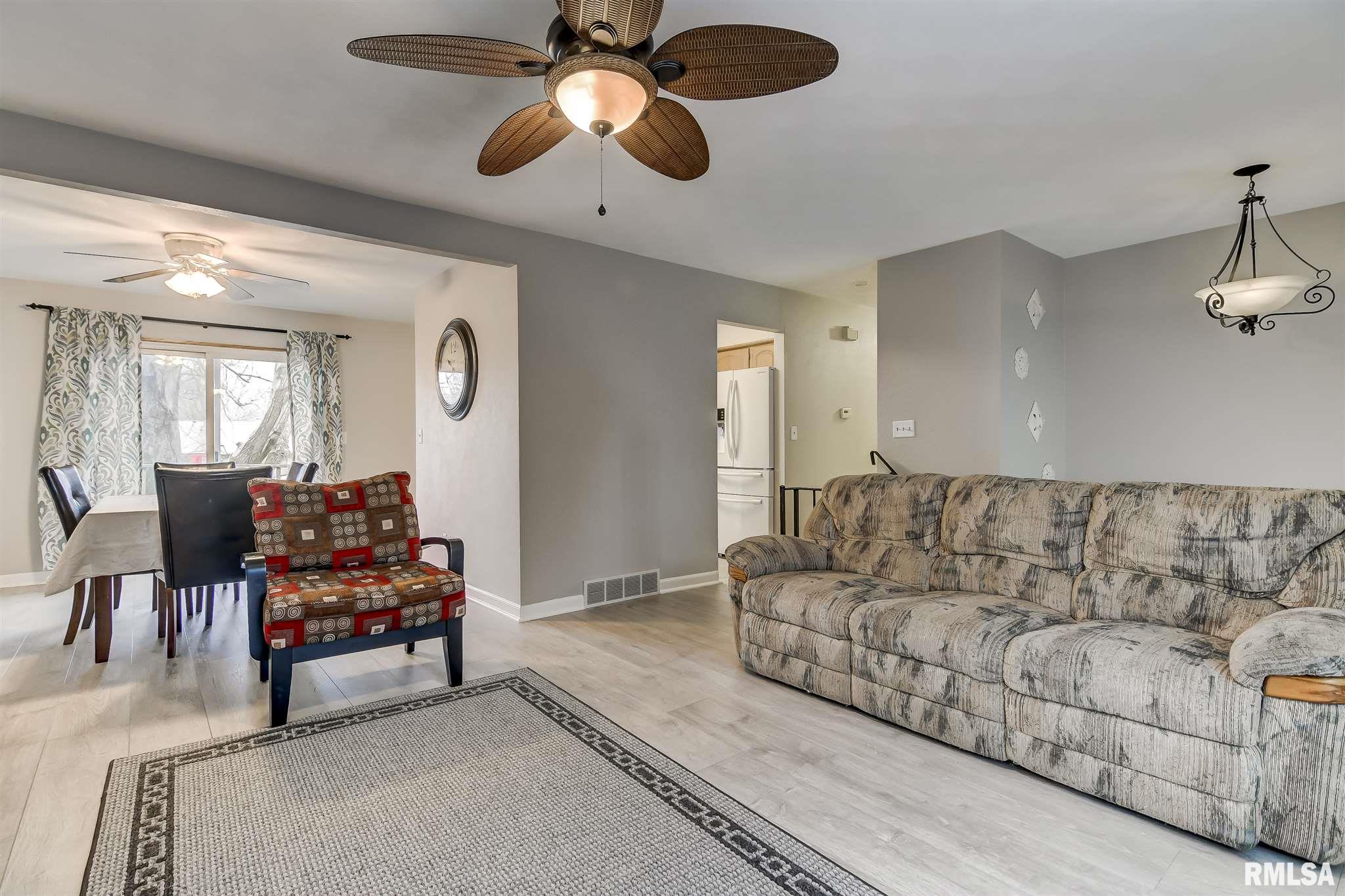 86 Crusaders Road Springfield, IL 62704 - Photo 10 of 41