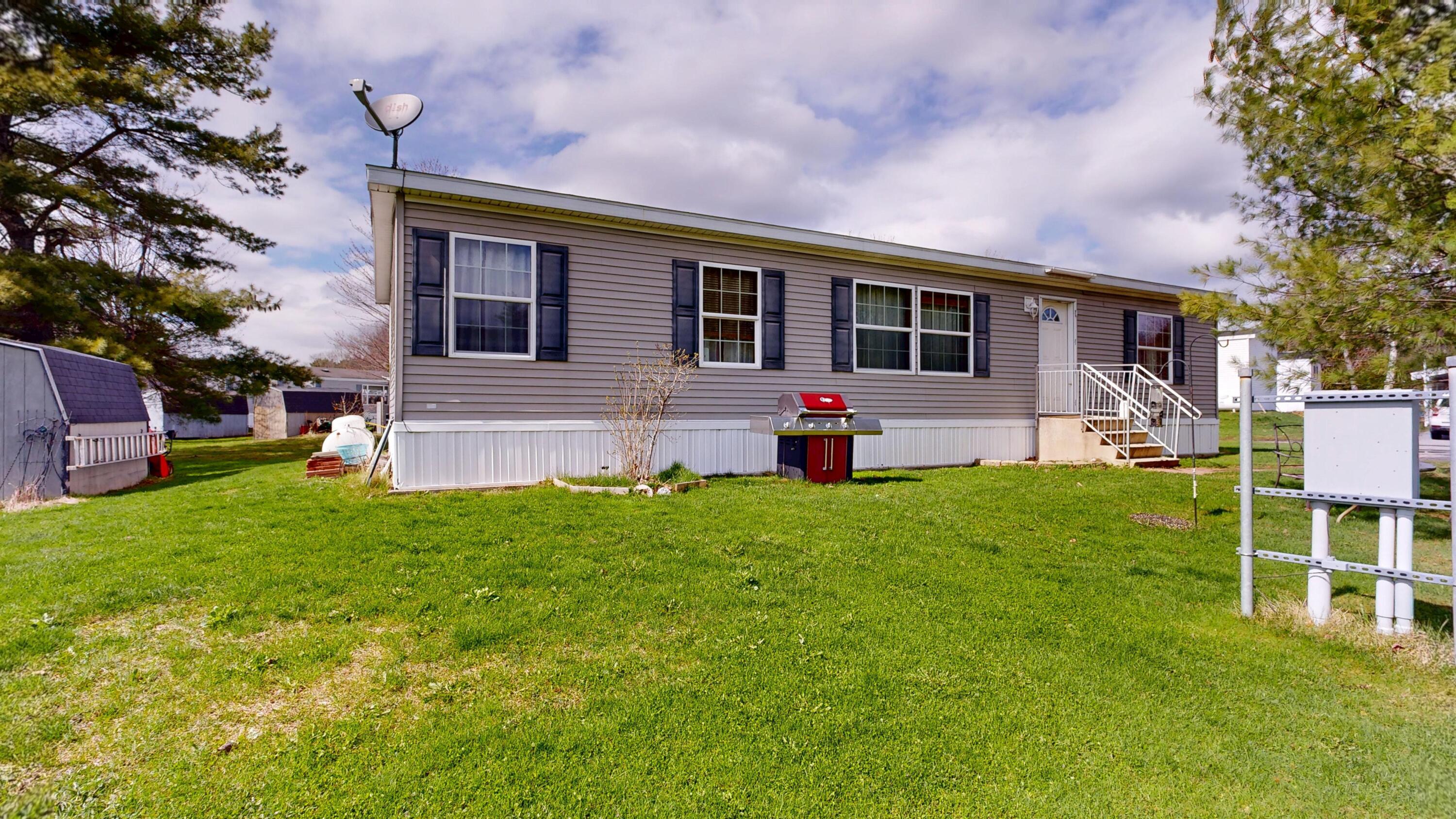 8 Sheldon Place Lewiston, ME 04240 - Photo 32 of 32 8-Sheldon-Place-04212026_100941