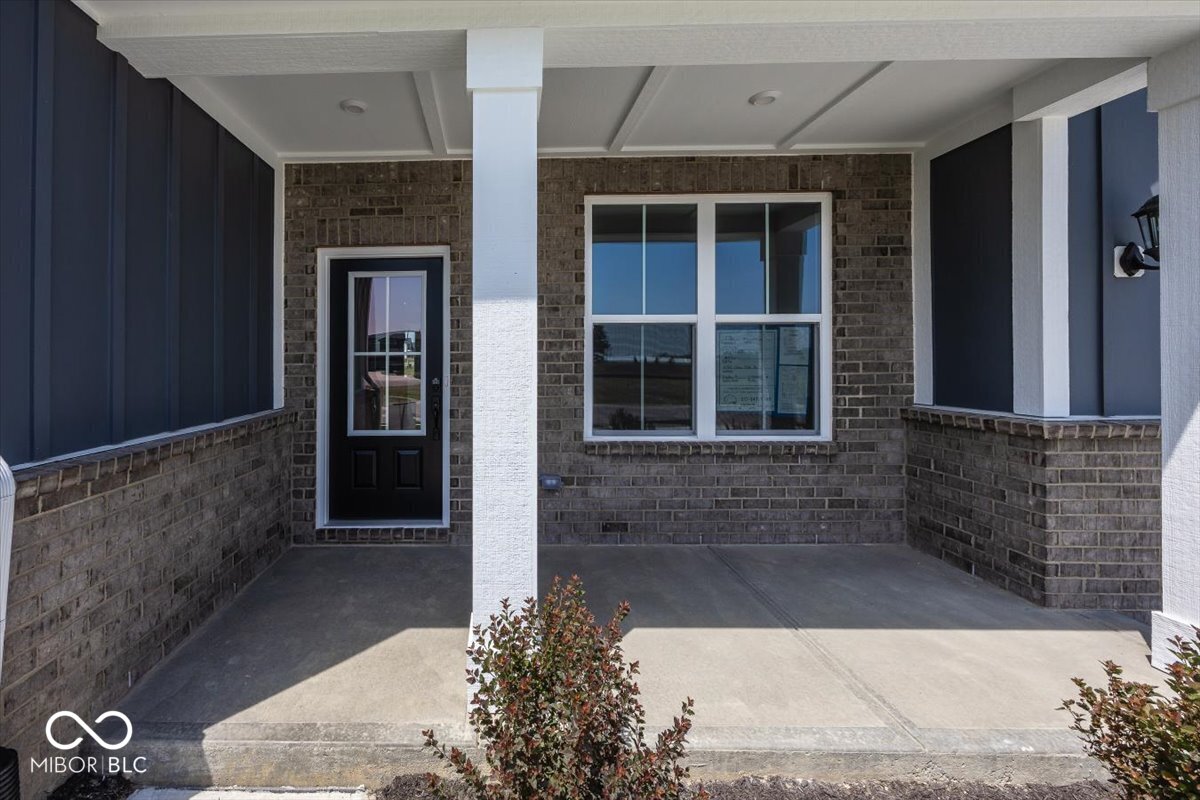 6462 Stone Side Drive Plainfield, IN 46168 - Photo 2 of 25