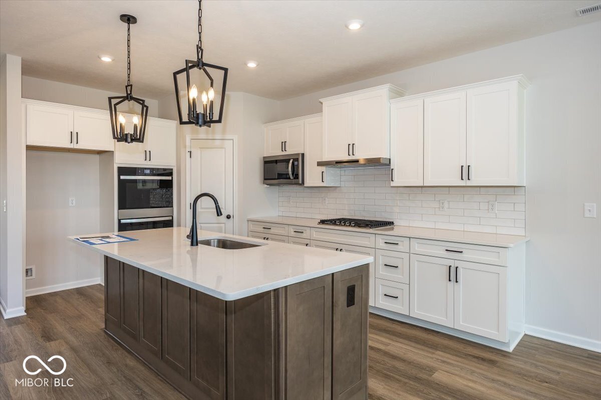 6462 Stone Side Drive Plainfield, IN 46168 - Photo 8 of 25