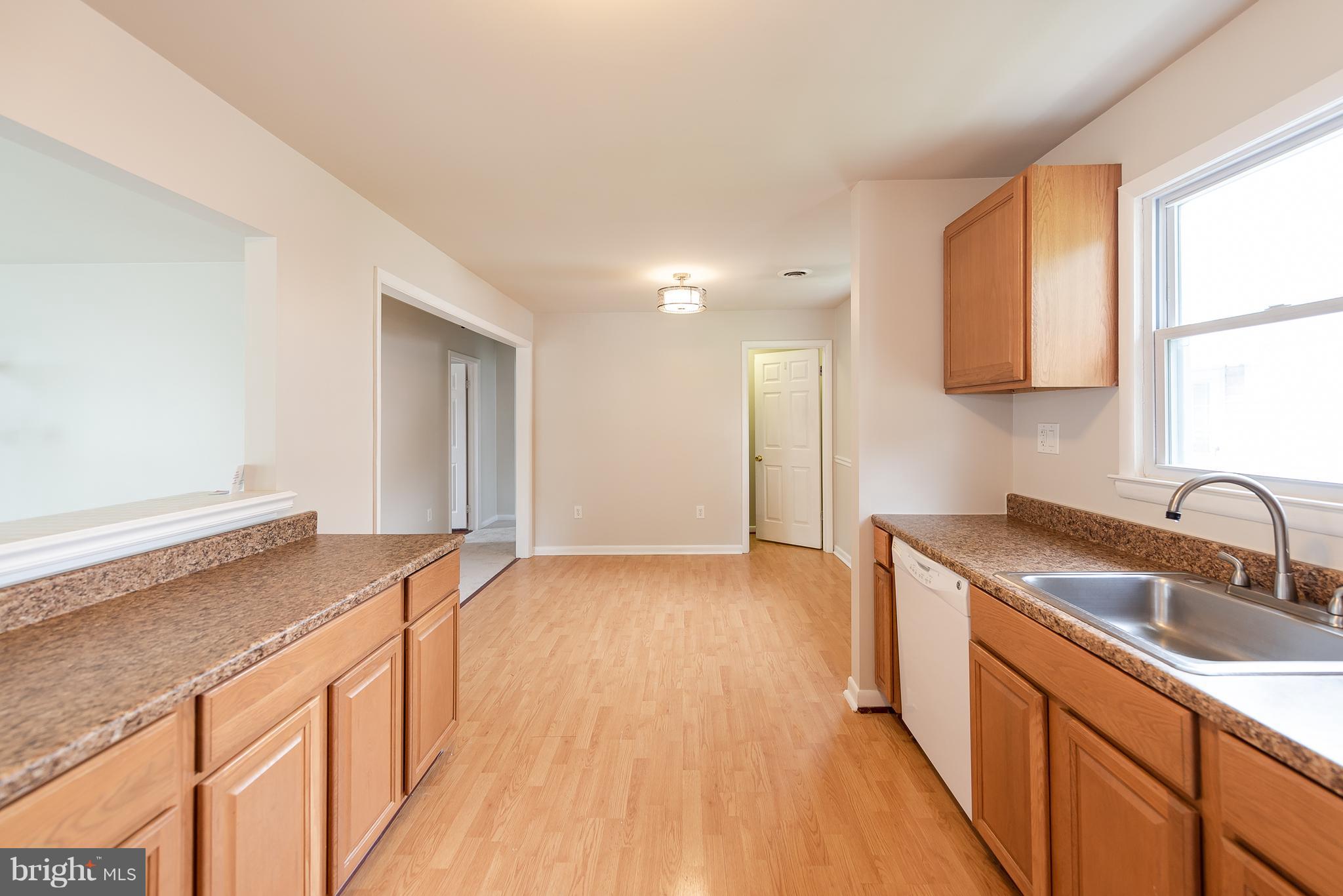 6900 Windsor Mill Road Baltimore, MD 21207 - Photo 14 of 29 Kitchen