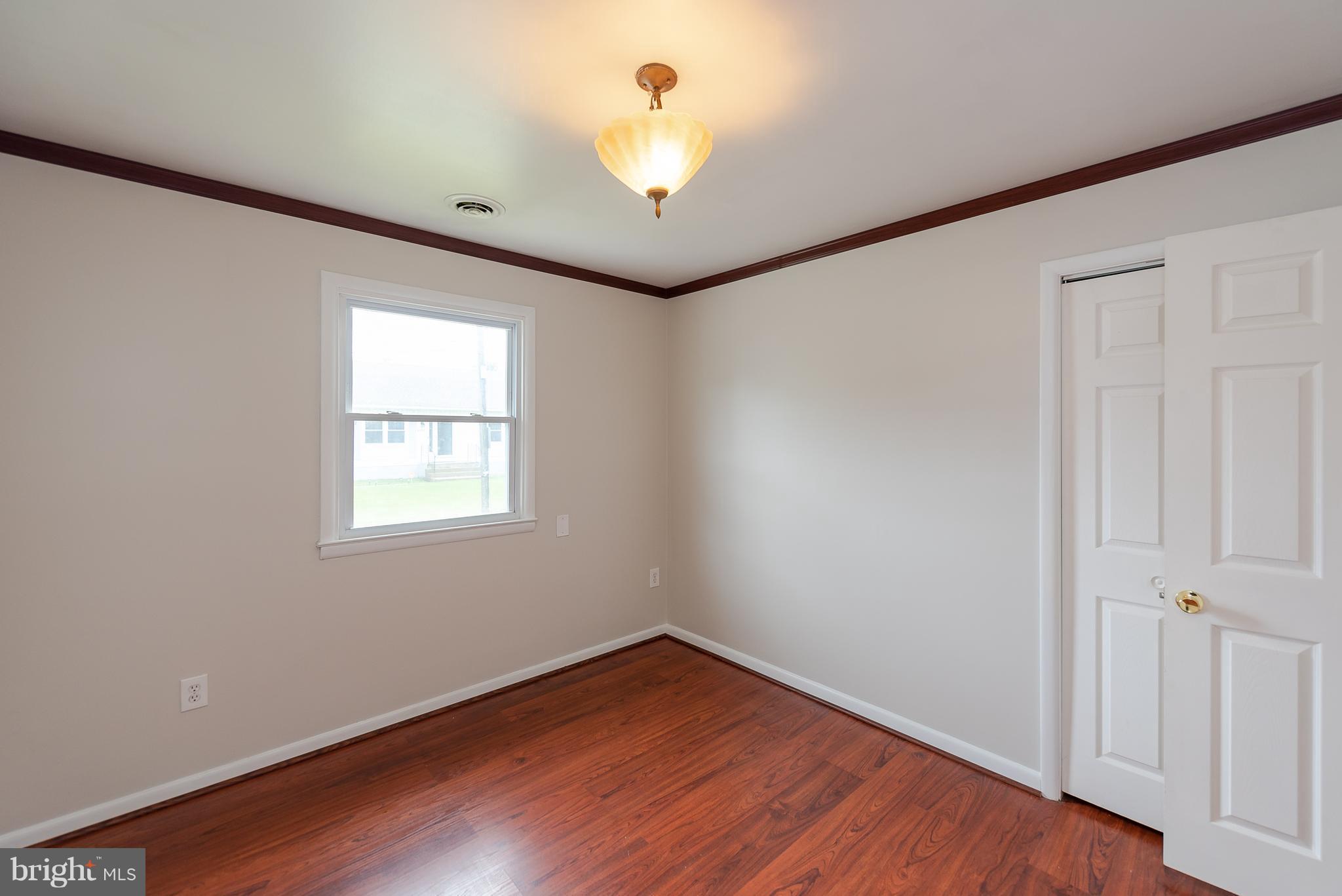 6900 Windsor Mill Road Baltimore, MD 21207 - Photo 23 of 29 Bedroom