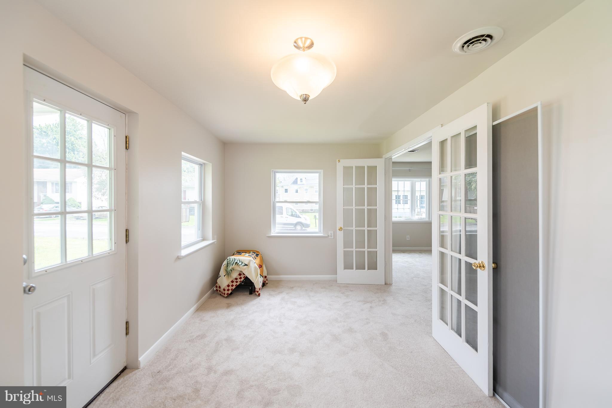 6900 Windsor Mill Road Baltimore, MD 21207 - Photo 9 of 29 Interior (General)