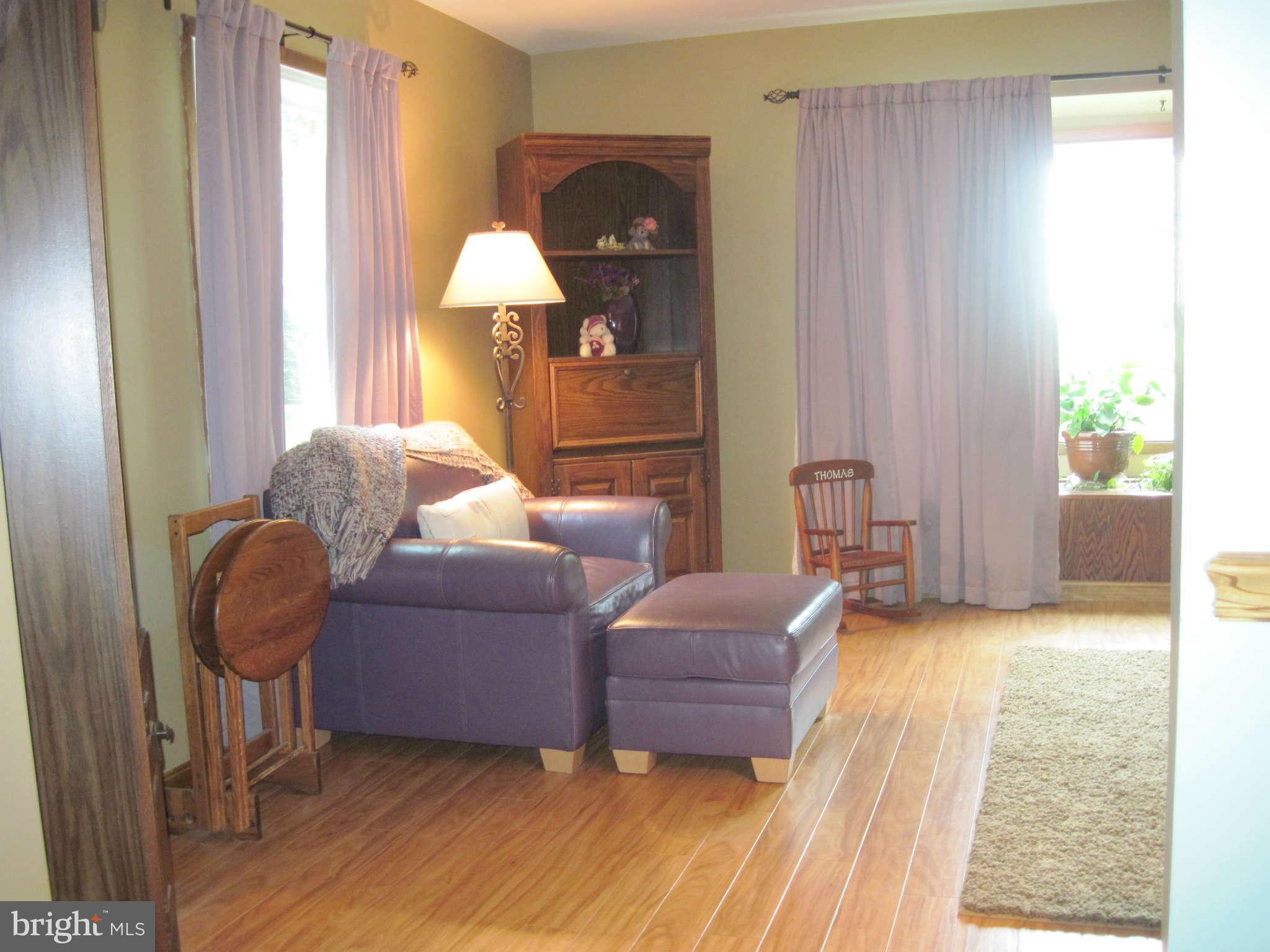 1550 Kerr Road Whiteford, MD 21160 - Photo 13 of 24 Living Room