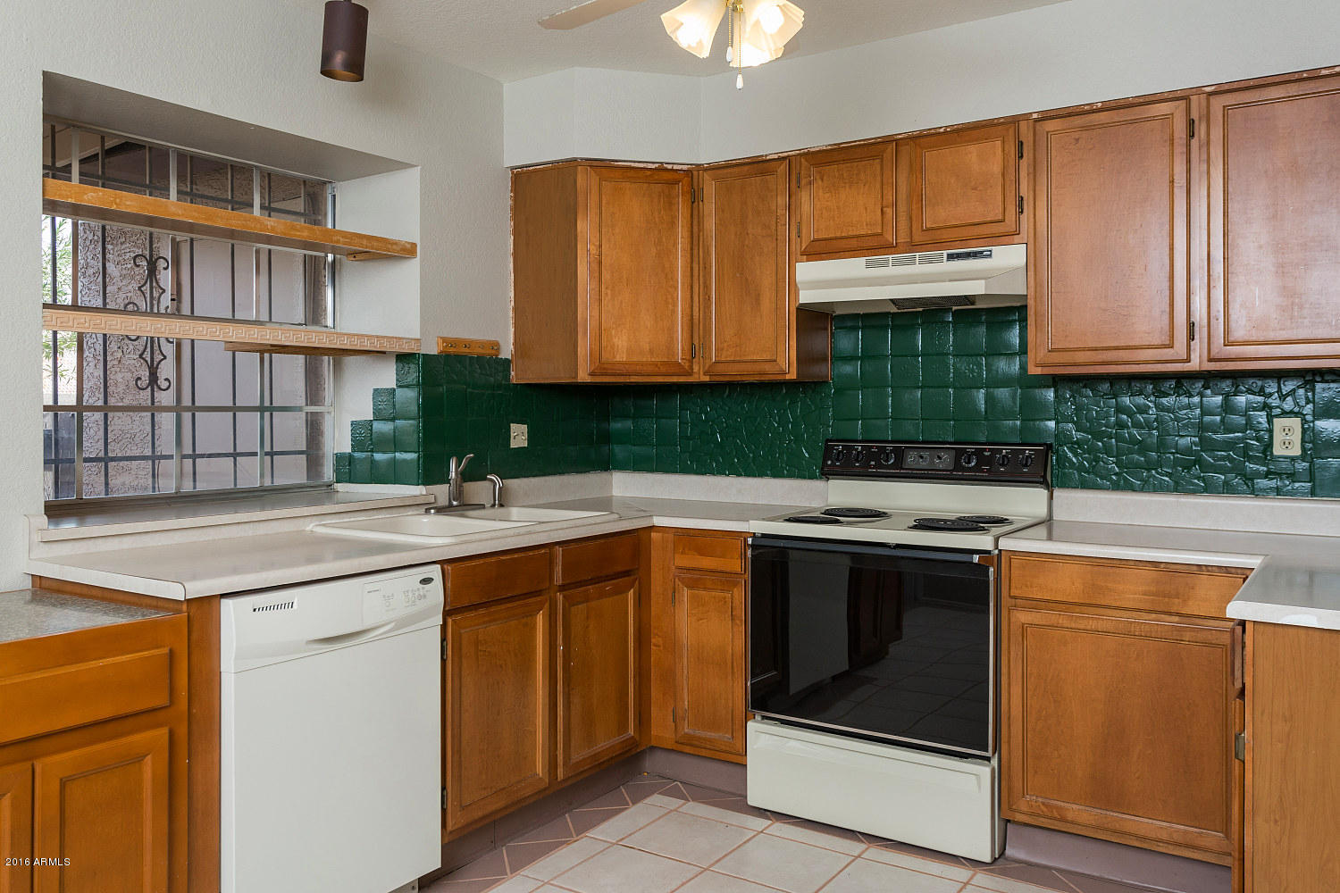 7977 West Wacker Road, Unit 230 Peoria, AZ 85381 - Photo 9 of 24 HRM0009_web