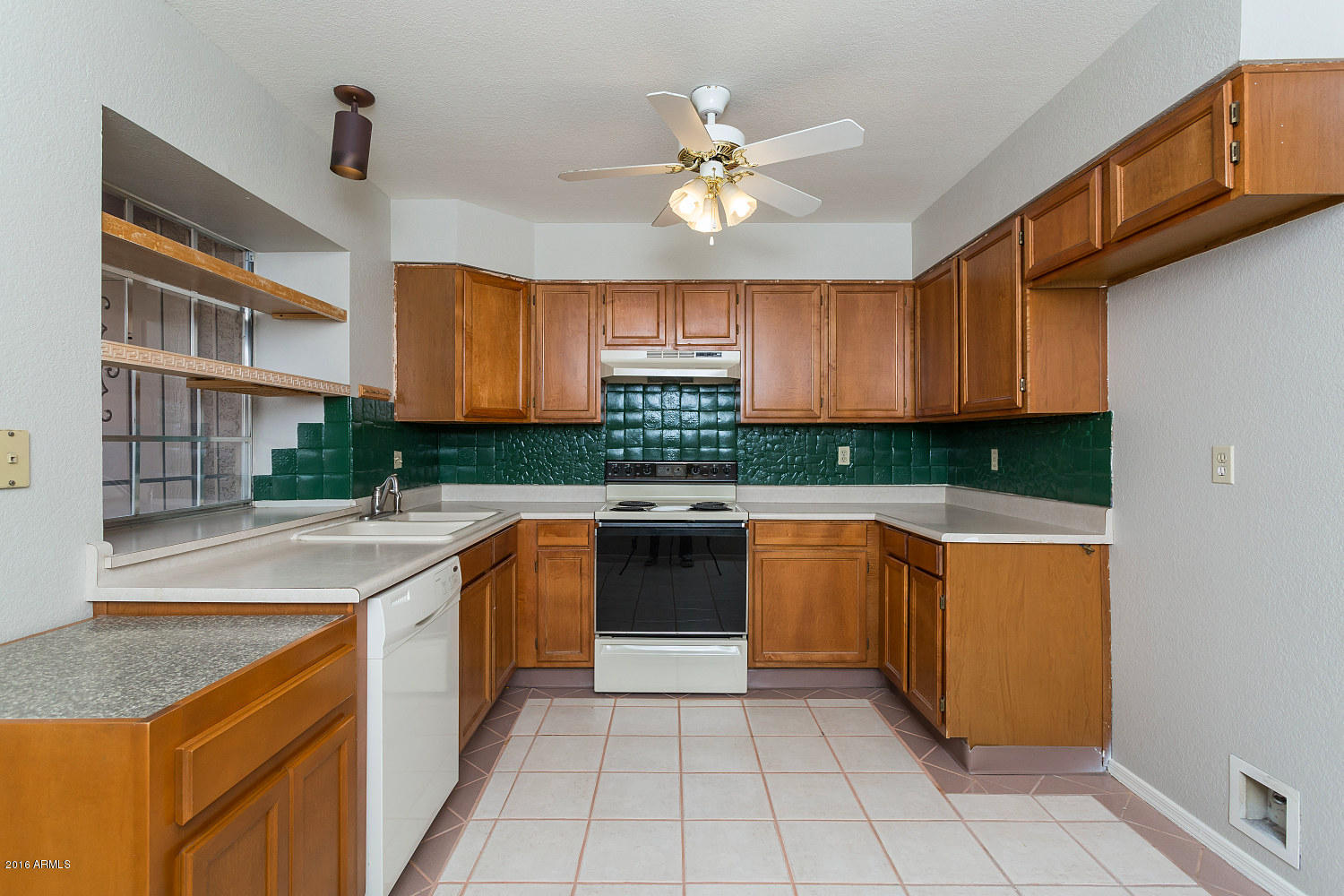 7977 West Wacker Road, Unit 230 Peoria, AZ 85381 - Photo 10 of 24 HRM0010_web