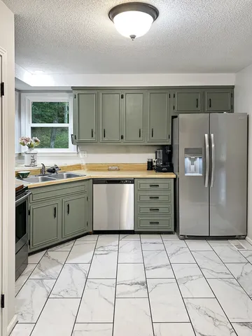 $425,000 | 4320 Memory Lane, Adams, TN 37010