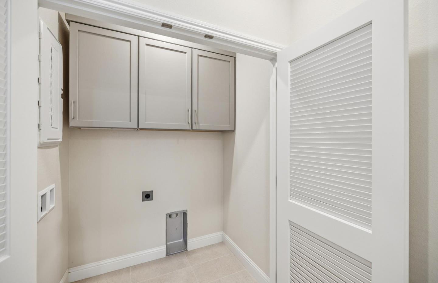 2417 Willow Way San Mateo, CA 94403 - Photo 23 of 34