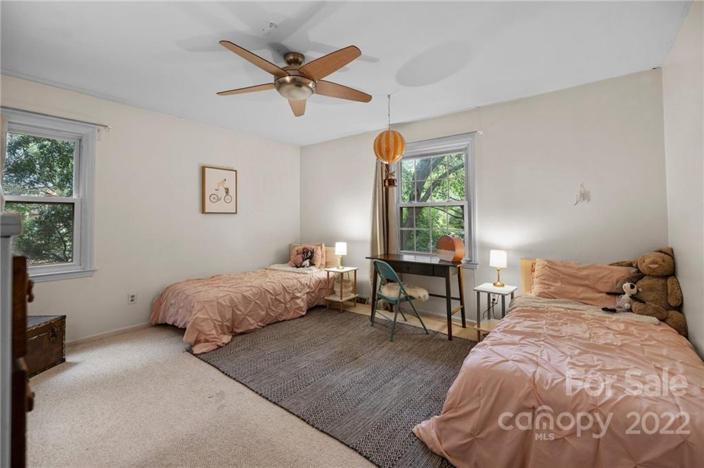 8025 Prince George Road Charlotte, NC 28210 - Photo 12 of 31 Gallery Image 12