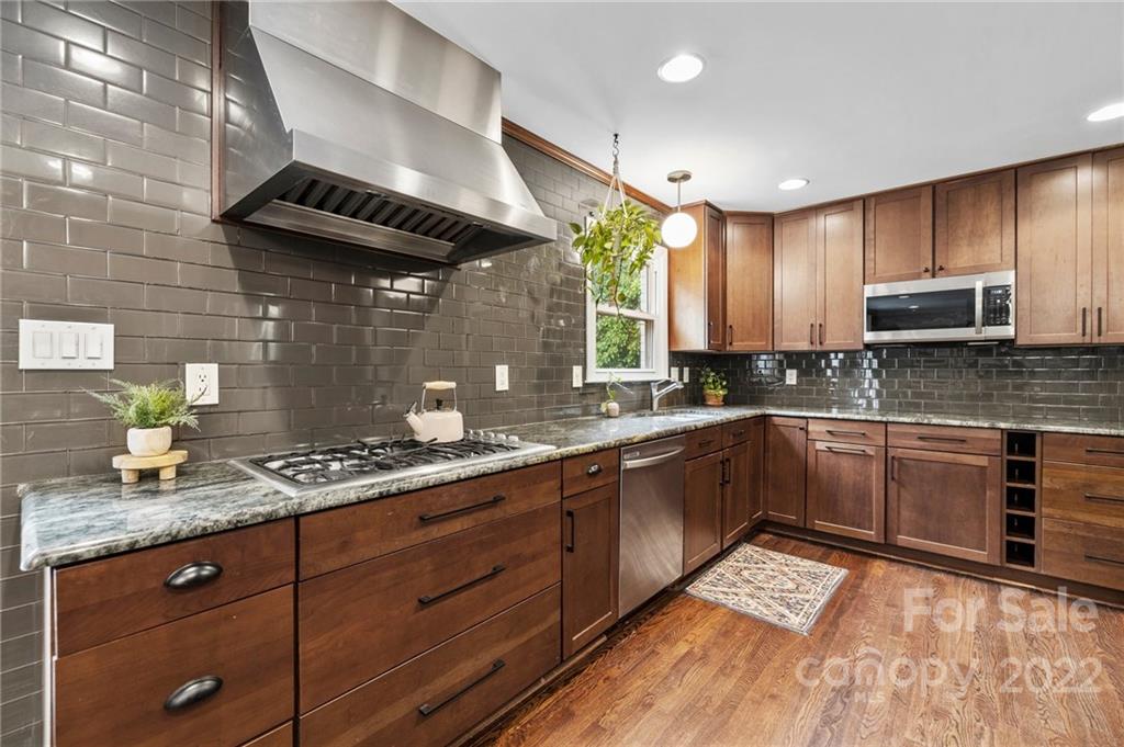 8025 Prince George Road Charlotte, NC 28210 - Photo 7 of 31 Gallery Image 7