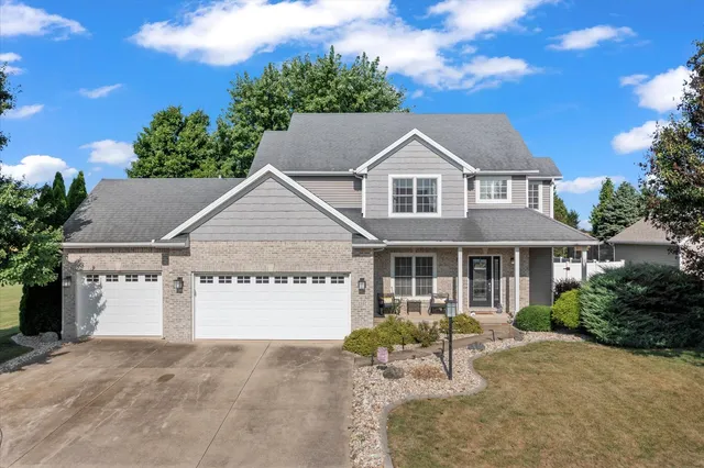 $460,000 | 1501 Quarry Road, Mahomet, IL 61853