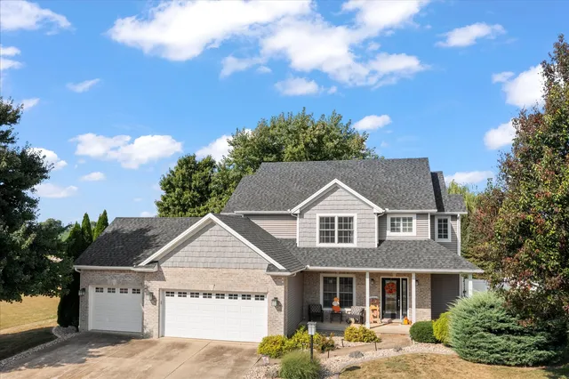 $460,000 | 1501 Quarry Road, Mahomet, IL 61853